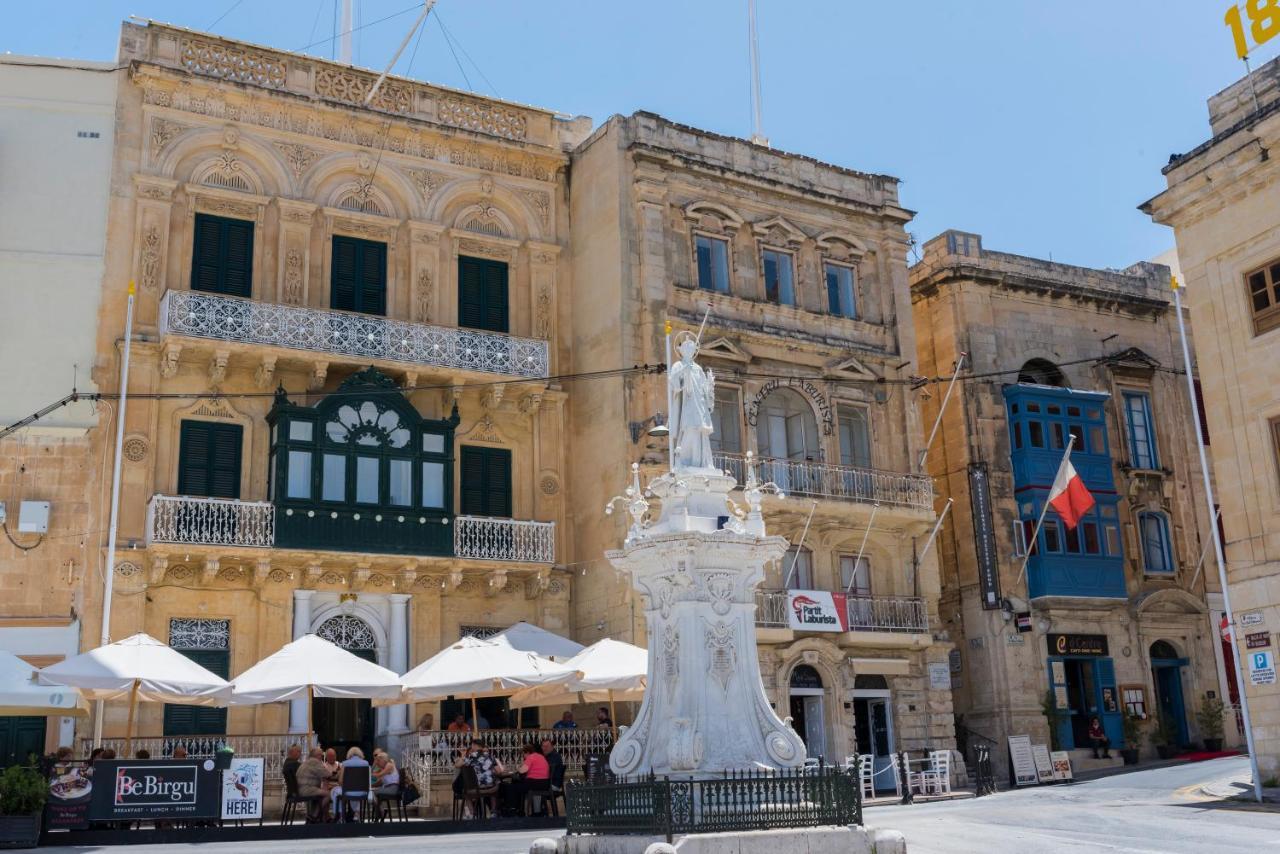 Vittoriosa' Seafront 2 Bed Highly Furnished Apartment Ngoại thất bức ảnh